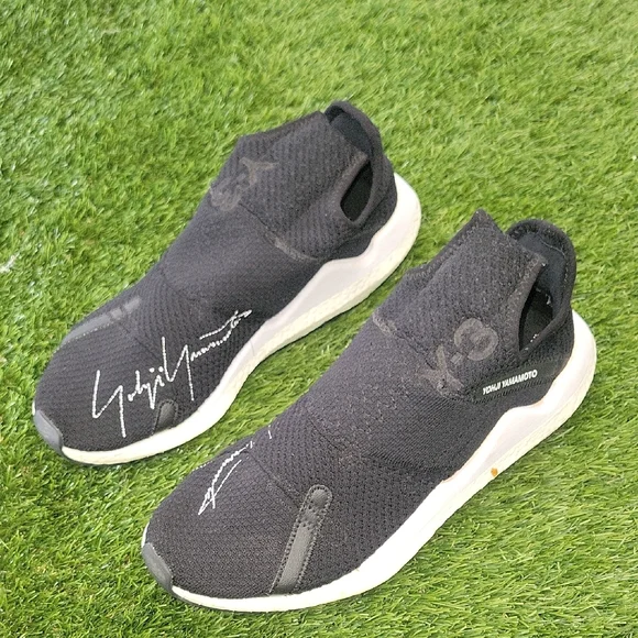 Men's Black Slip-On Sneakers - Picture 3 of 6